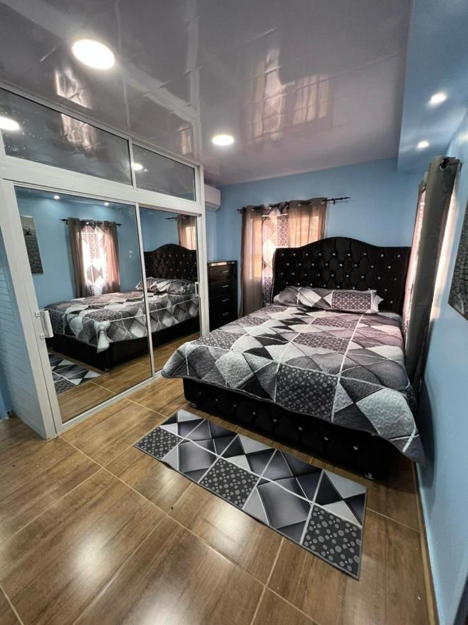 Paulino Apartment Сантяго де лос Кабайерос Екстериор снимка